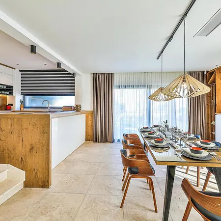 Beautiful In With Kitchen * Trogir